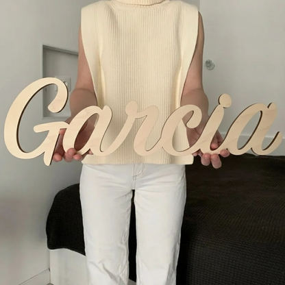 LaFamilia™ Letrero Personalizado [Tu Apellido, Tu Espacio Sagrado]